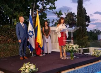 Alegre y festiva celebración del 211 Día Nacional de Colombia
