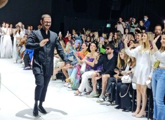 Dror Kontento presentó la colección Couture Black & White en la Semana de la Moda de Israel Kornit 2022