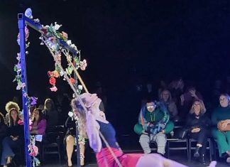 «Día Internacional de la Inspiración» desfile de la «Semana de la Moda Kornit FAC Tel Aviv 2023»