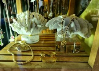 .La diseñadora de joyas Shirly Mercer Wood lanza una nueva colección llamada NATIVE COLLECTION